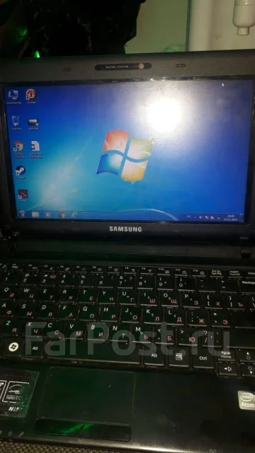 Samsung N150. 10", ��� 2048 ��, WiFi: 1, ����������� �� 2��. ����