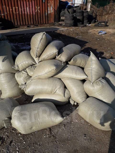 Опилки в мешках, в наличии. Цена: 100₽ во Владивостоке