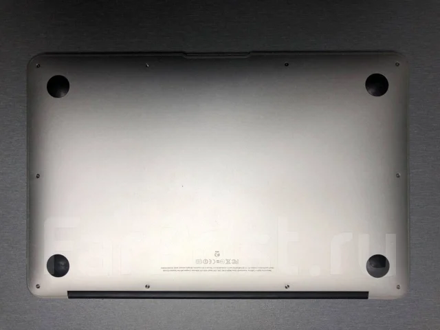 Apple MacBook Air 11 2012 Mid. 11", 1,7����, ��� 4 ��, ���� 64���, WiFi: 1, Bluetooth: 1, ����������� �� 7��. ����