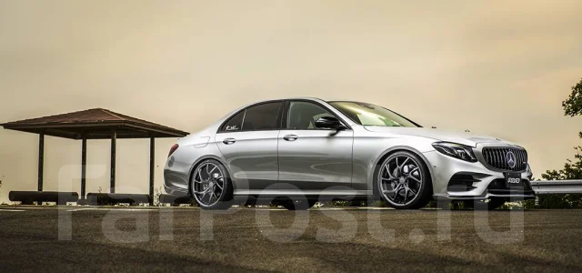RAYS VMF C-01. 8.5x20", 5x112, ET35, �� 66,6���. ��� ����� �� ������������ ����