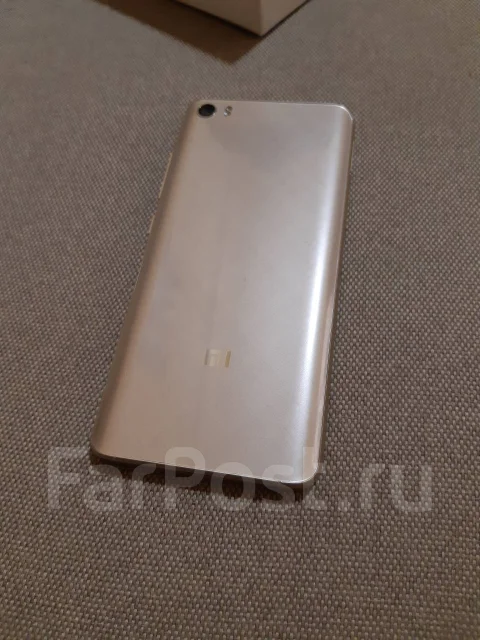Xiaomi Mi5. �/�, �������, 3G, 4G LTE, Dual-SIM ����