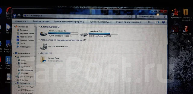 Lenovo V570c. 15.5", 2,4����, ��� 4 ��, ���� 300���, WiFi: 1, Bluetooth: 1, ����������� �� 3��. ����