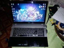 Acer Aspire V3-771G. 17.3", 2,4����, ��� 4 ��, ���� 512���, WiFi: 1, Bluetooth: 1 ����