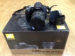 Nikon D90 ����