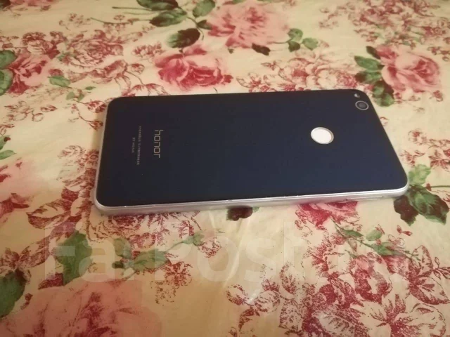 Honor 8 lite. �/�, �����, 3G, 4G LTE, Dual-SIM ����