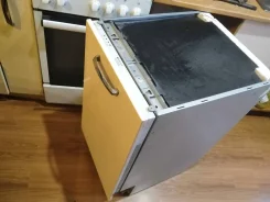 Hotpoint-Ariston ����