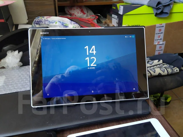 Sony Xperia Tablet Z2 ����