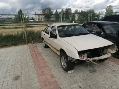 Ford Sierra. OTCTUCTBUET, OTCTBUET ����
