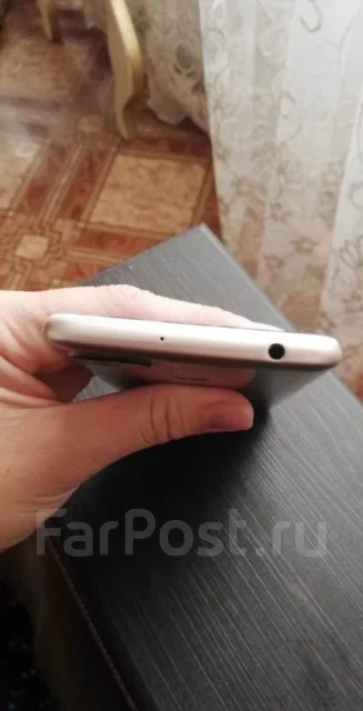 Xiaomi Redmi 6. �/�, �������, 3G, 4G LTE, Dual-SIM ����
