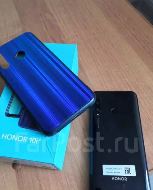Honor 10i. ����� ����
