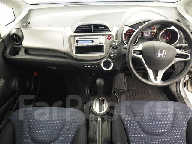 Honda Fit. ��������, ��������, 1.3, ������, �/�, ��� ���. ��� ����� �� ������������ ����