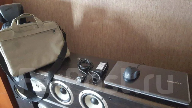 Samsung. 3,1����, ��� 6 ��, ���� 500���, WiFi: 1, Bluetooth: 1 ����