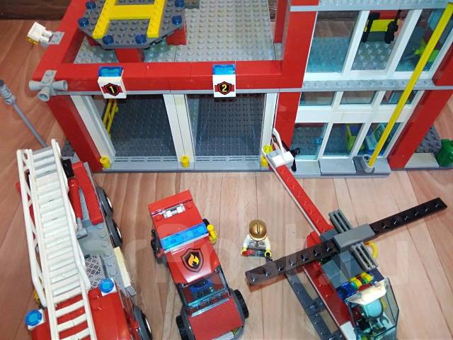 LEGO City 60004 750 1