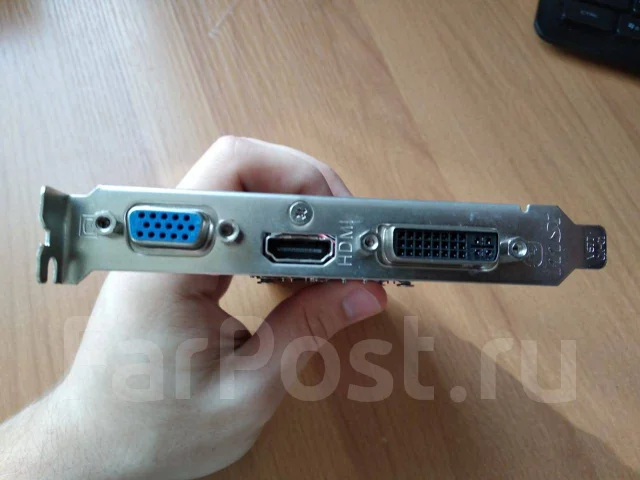 GeForce GT 520 ����