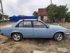 Opel Rekord ����
