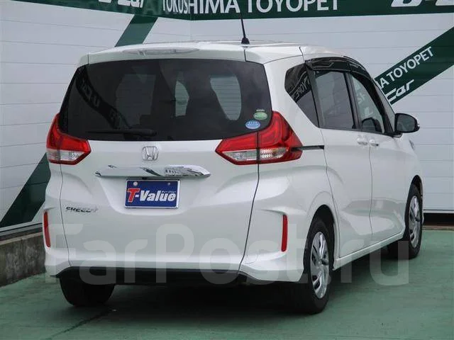 Honda Freed+. ��������, 4wd, 1.5 (131��.�.), ������, 4����. ��, �/�. ��� ����� �� ������������ ����