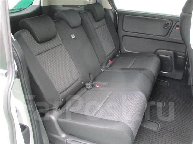 Honda Freed+. ��������, 4wd, 1.5 (131��.�.), ������, 4����. ��, �/�. ��� ����� �� ������������ ����