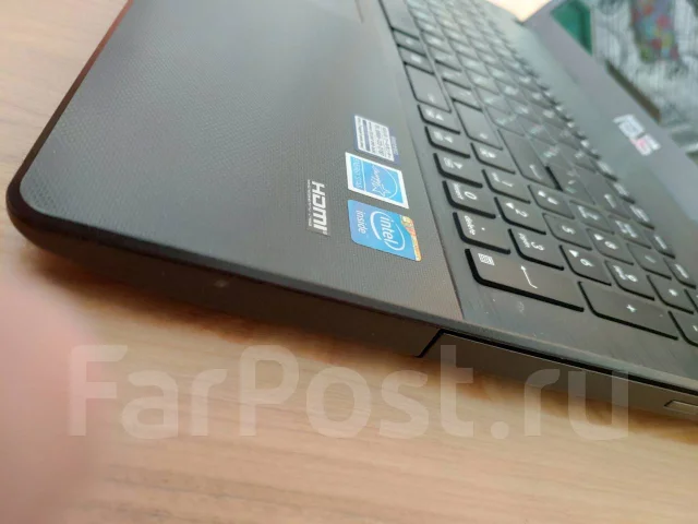 Asus X551. 15.6", 1,5����, ���� 320���, WiFi: 1, Bluetooth: 1 ����