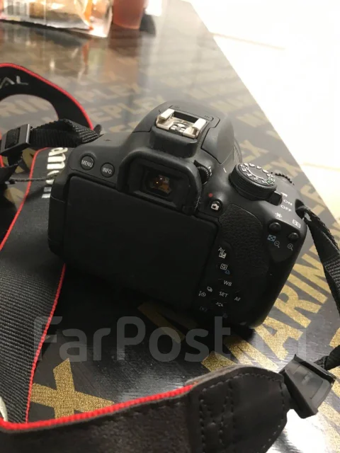 Canon EOS 700D ����