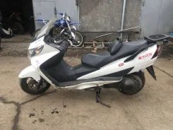 Suzuki Skywave 400 ����