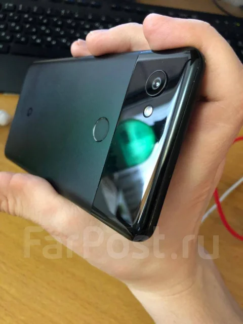 Google Pixel 2 XL. �/�, ������, 3G, 4G LTE, NFC ����