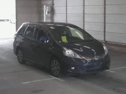 Honda Fit Shuttle. ��������, ��������, 1.3 (88��.�.), ������, 119 000����. �� ����