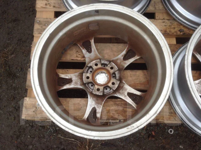 Bridgestone Glitzer. 7.0x17", 5x114.3, ET52, �� 73,1���. ����