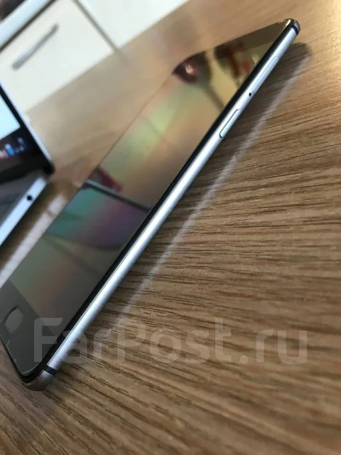 OnePlus 3. �/�, �����������, 3G, 4G LTE, Dual-SIM, NFC ����