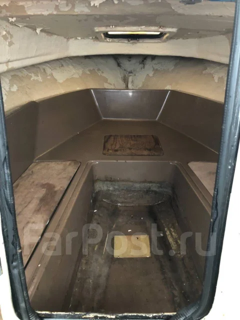 Nissan. 1994 ���, ����� 7��., ��������� ���������, 180��.�., ������ ����