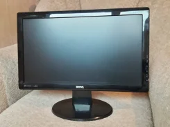 BenQ. 18.5" ����