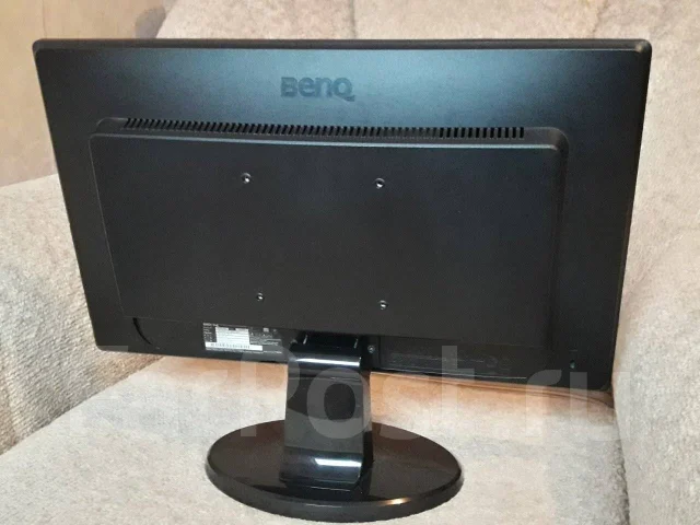 BenQ. 18.5" ����