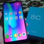 Honor 8C. �/�, ������, 3G, 4G LTE ����