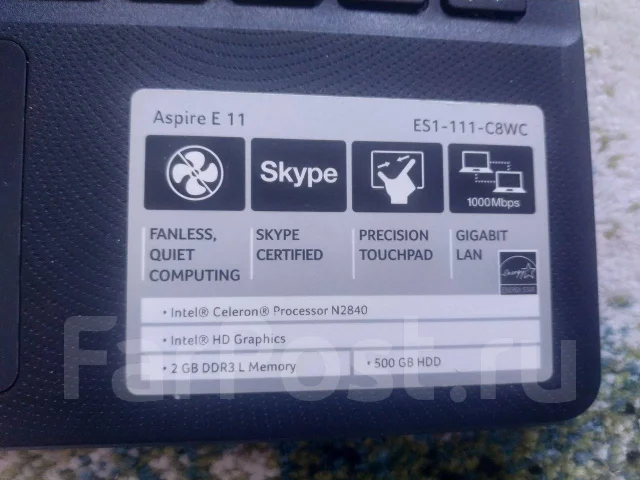Acer Aspire ES1. 11.6", 2,5����, ��� 2048 ��, ���� 500���, WiFi: 1, Bluetooth: 1, ����������� �� 4��. ����