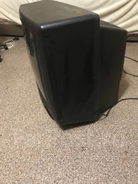 JVC. CRT (���) ����