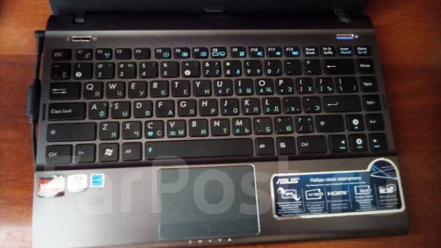 Asus Eee PC 1225B. 11.6", ��� 2048 ��, ���� 320���, WiFi: 1, Bluetooth: 1, ����������� �� 3��. ����