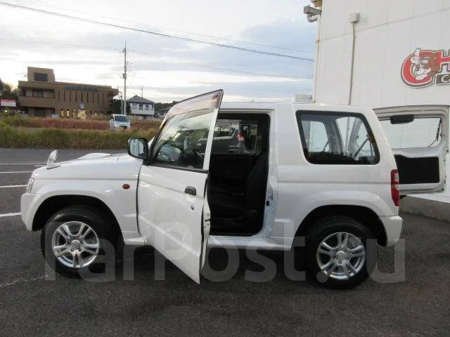 Nissan Kix. �������, 4wd, 0.7 (64��.�.), ������, 52 000����. ��, �/�. ��� ����� �� ������������ ����