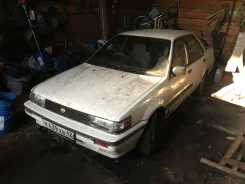 Nissan Liberta Villa. BHN13, E15S ����