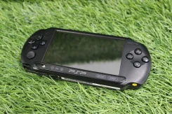 Sony PSP Street E1000 ����