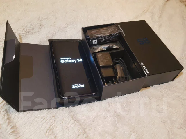 Samsung Galaxy S8. �/�, �����, 4G LTE, ����������, NFC ����
