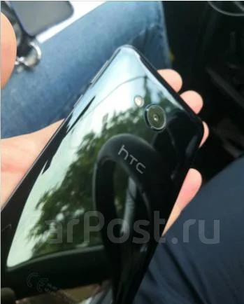 HTC U Play. �/� ����