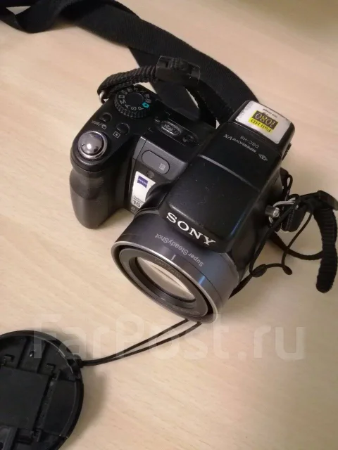Sony Cyber-shot DSC-H9. 8 - 8.9 ��, ���: 14� � ����� ����