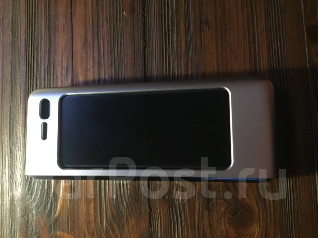Samsung Galaxy Fold. �/� ����