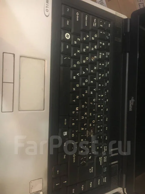 Fujitsu Siemens. 17", WiFi: 1, Bluetooth: 1 ����
