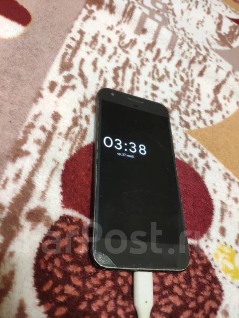 Google Pixel. �/�, ������, 3G, 4G LTE, NFC ����