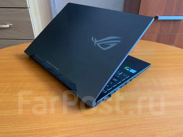 Asus ROG Strix Scar II GL504GM. 15.6", 2,2����, ��� 16 ��, ���� 1 128���, WiFi: 1, Bluetooth: 1, ����������� �� 4��. ����