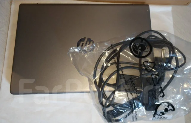 HP Pavilion 14. 14", 1,6����, ��� 8 ��, ���� 1 024���, WiFi: 1, Bluetooth: 1, ����������� �� 6��. ����