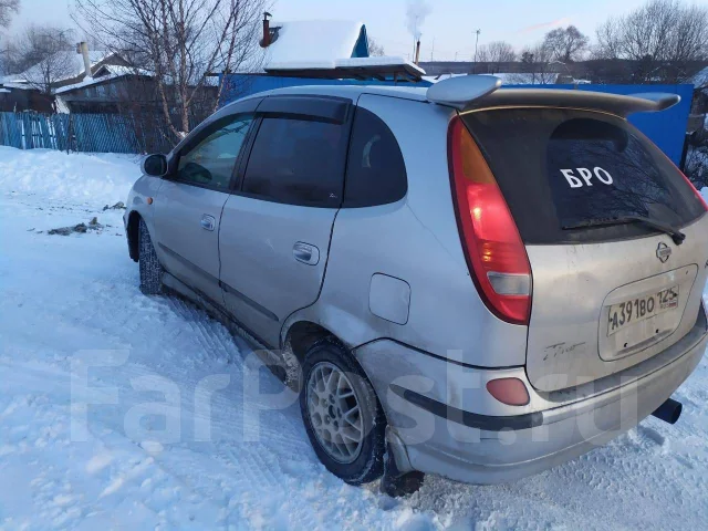 Nissan Tino. �������, ��������, 1.8, ������ ����