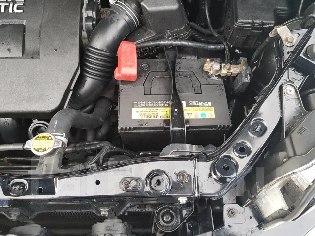 Toyota Voxy. ��������, 4wd, 2.0 (140��.�.), ������ ����