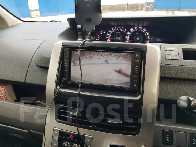 Toyota Voxy. ��������, 4wd, 2.0 (140��.�.), ������ ����