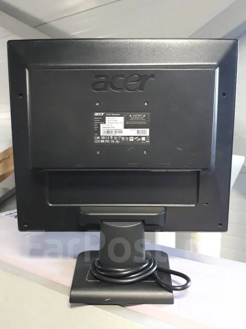 Acer. 17" ����
